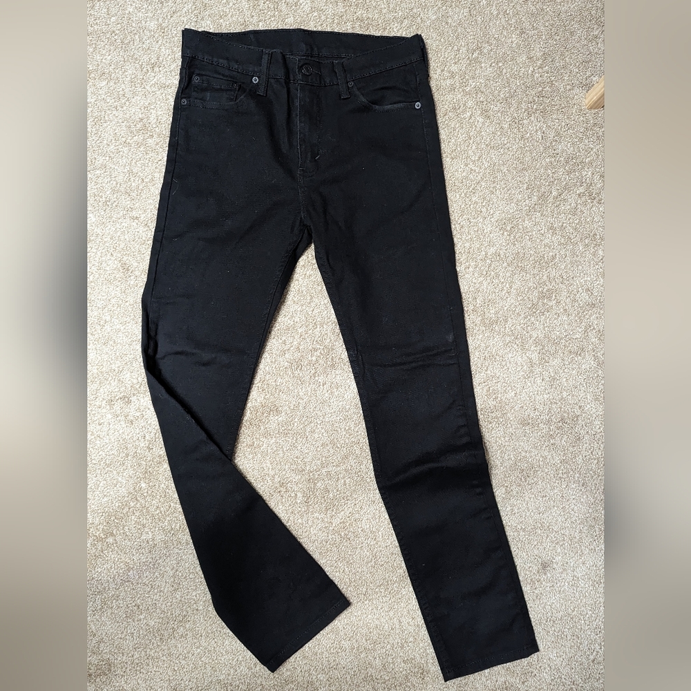 Black men's 510 skinny Levi's jeans